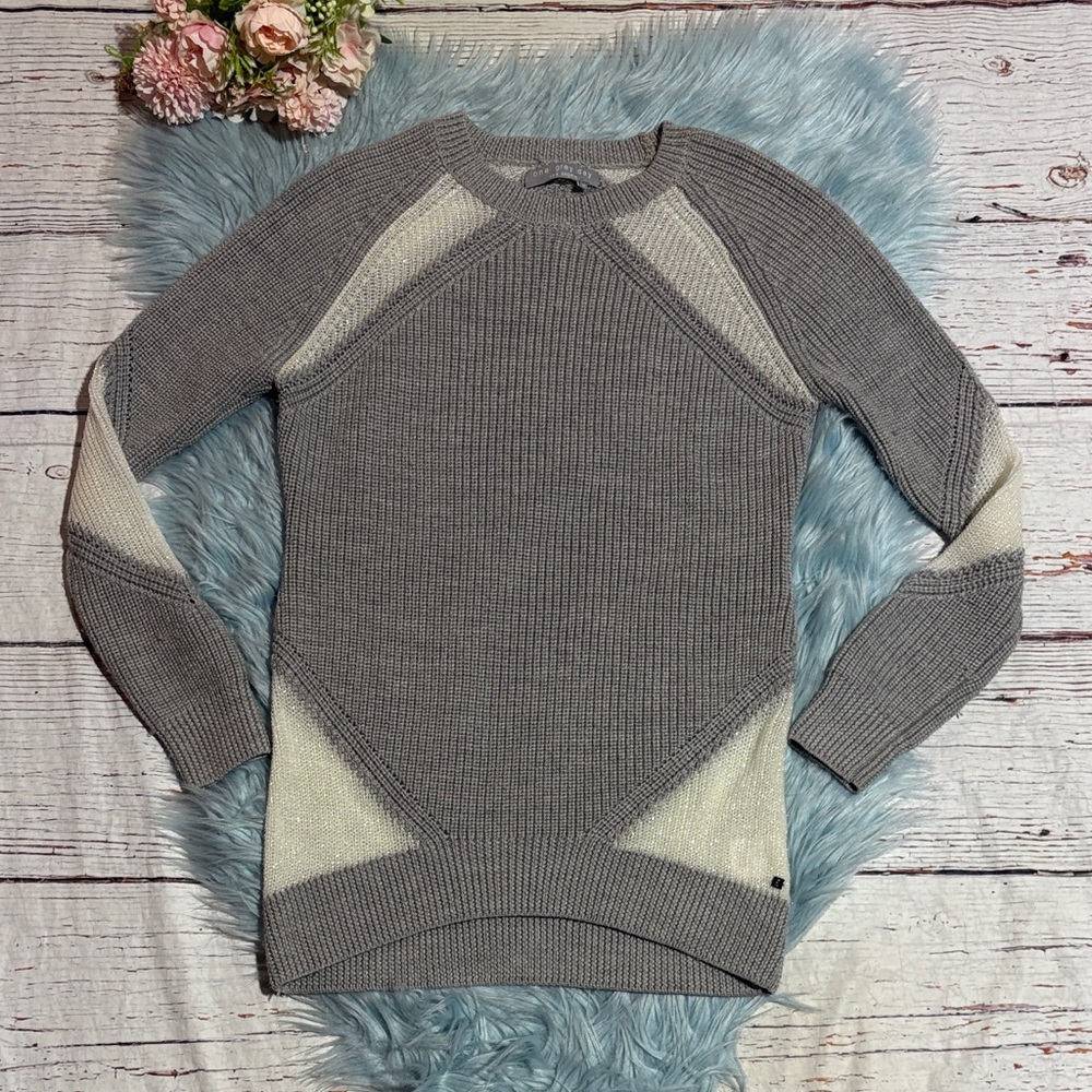 One Grey Day Wool Grey White Contrast Knit Sweater sz XS